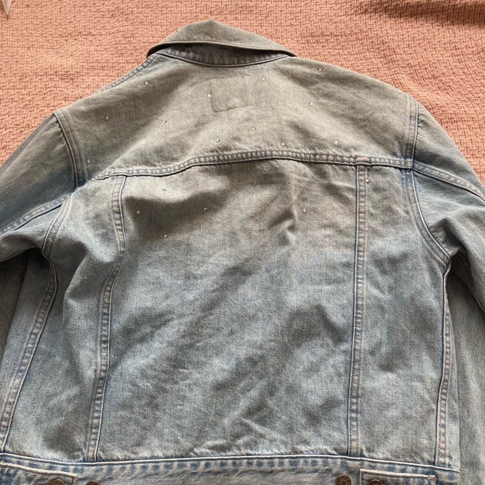 Jean jacket - Picture 9 of 14